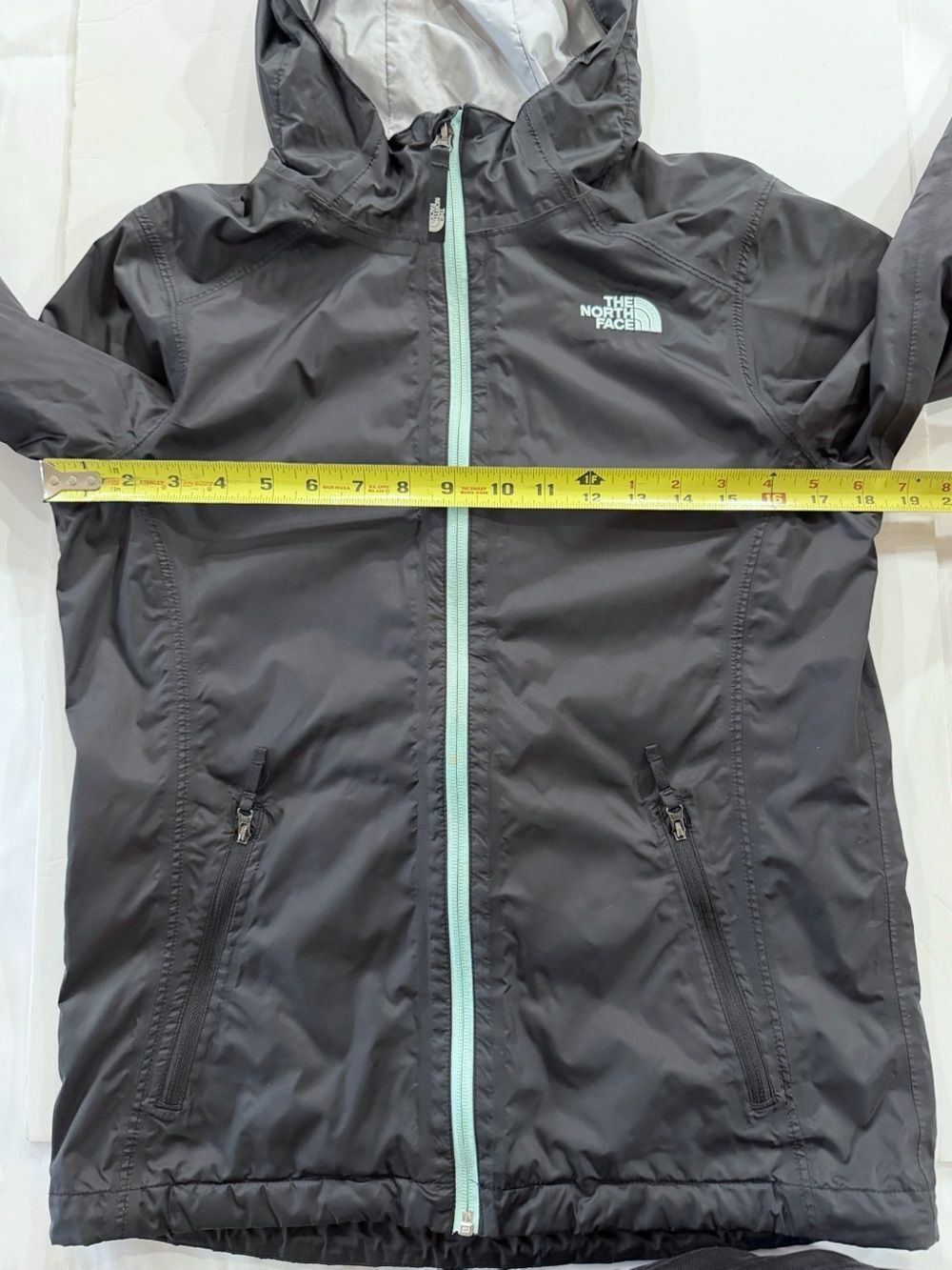 The North Face Girls L 14/16 Gray DryVent Hooded Rain Jacket Mint Zip Gorpcore - Picture 11 of 12